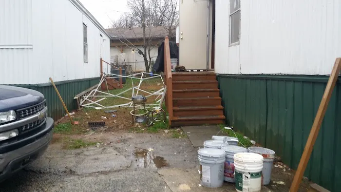 Eden Gate Mobile Home Park Picture 3