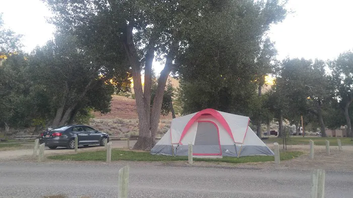 Upper Wind River Campground Picture 1