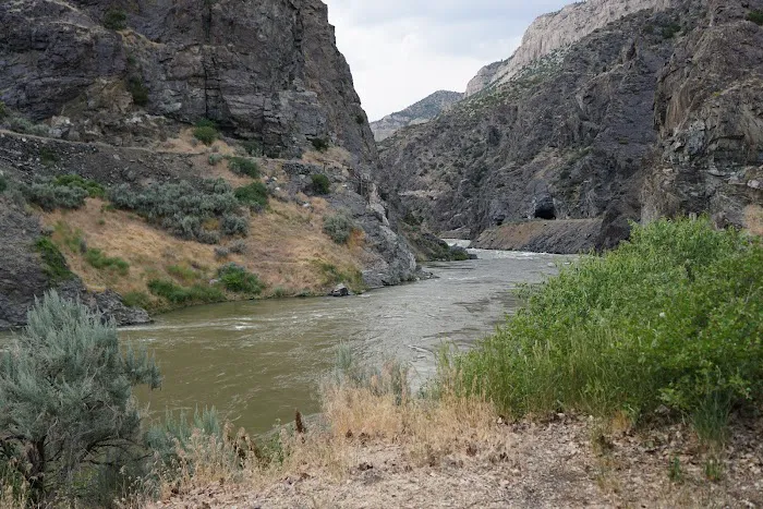 Upper Wind River Campground Picture 5