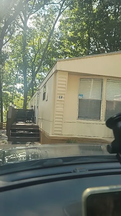 Eastgate Mobile Home Community Picture 4