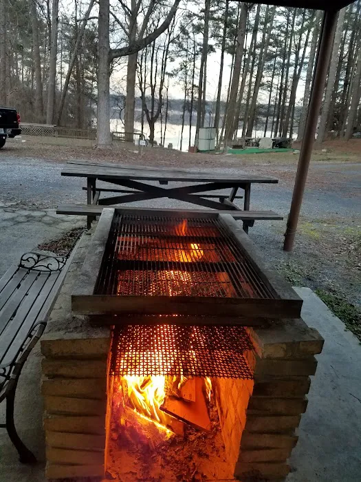 Lake Forrest County Club Picture 5