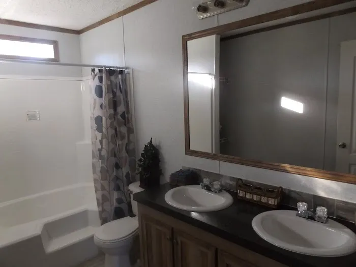 Evergreen Village Manufactured Picture 9