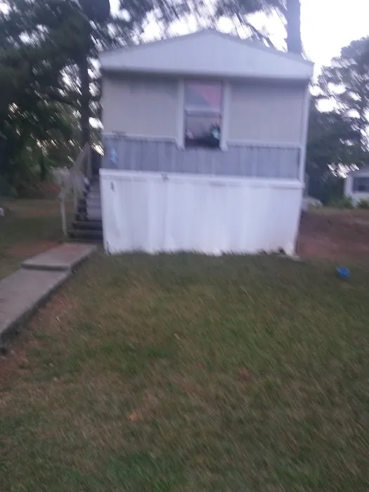 Pine Hills Mobile Home Park Picture 1