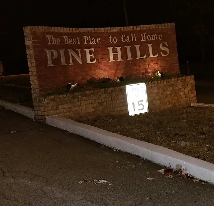 Pine Hills Mobile Home Park Picture 8