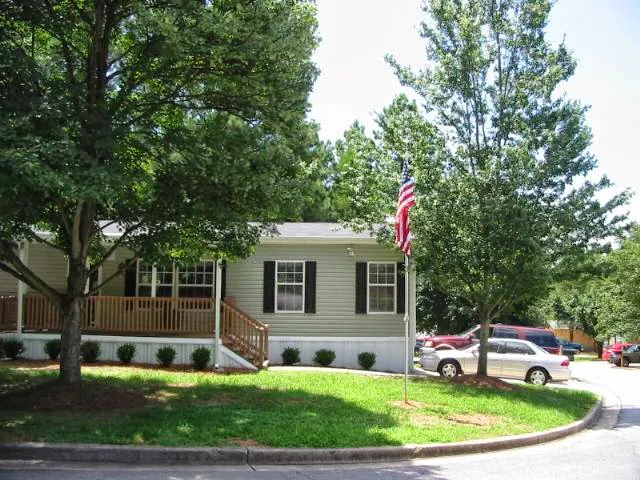 Stockbridge Estates Picture 10