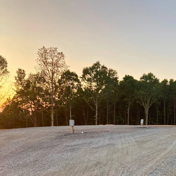 Top of the Mountain RV Park Picture 2