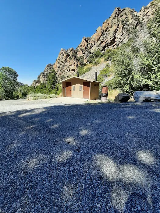 Five Springs Falls Campground Picture 4