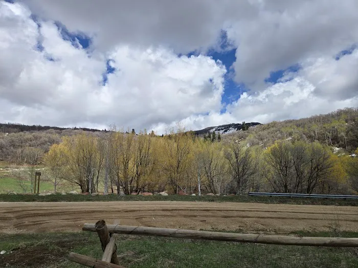 Buckland Flats Campground Picture 5