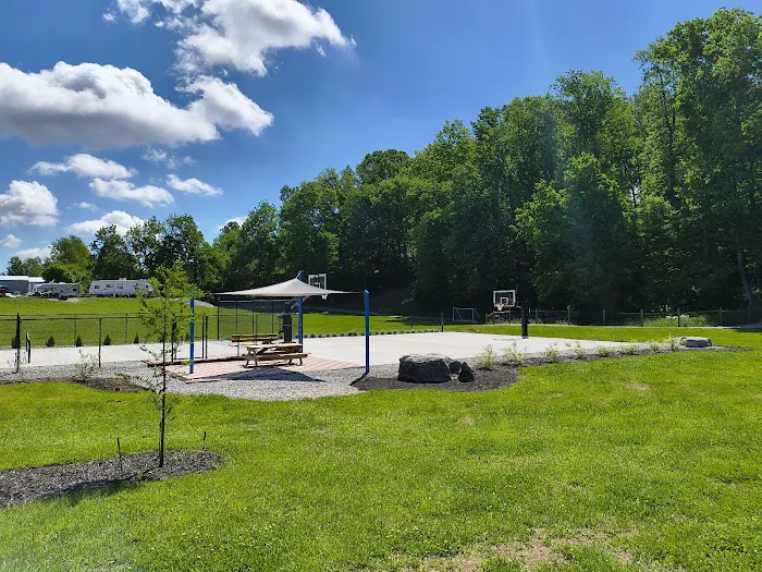 Hickory Top RV Park @ Rowena Picture 2