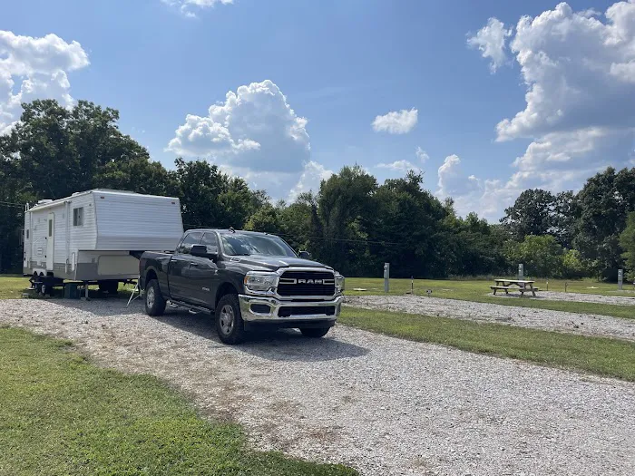 829 RV Park Picture 4