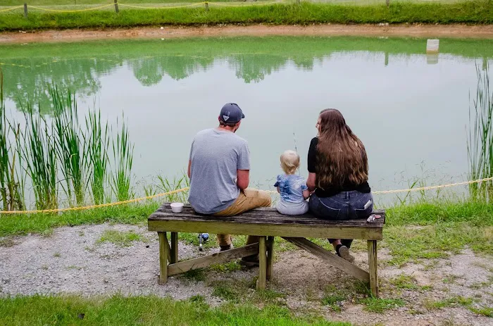 Twin Lakes Catfish Farm Campground Picture 4