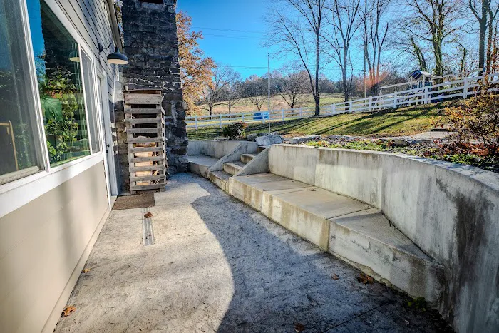 Made in the Shade RV Park Picture 6