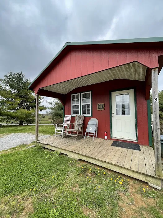 Grand View Cabins and RV Park Picture 3