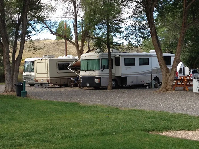 Shell Campground & Cabins Picture 4