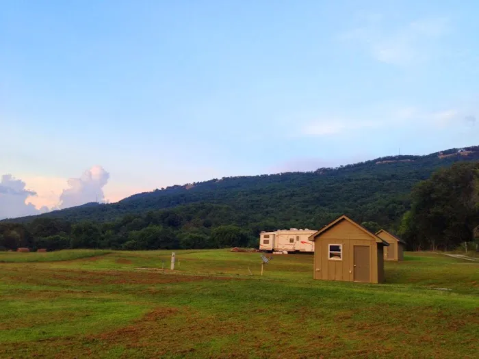 Cloudbase RV Park Picture 1