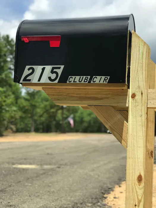 Local 215 RV Park Picture 5