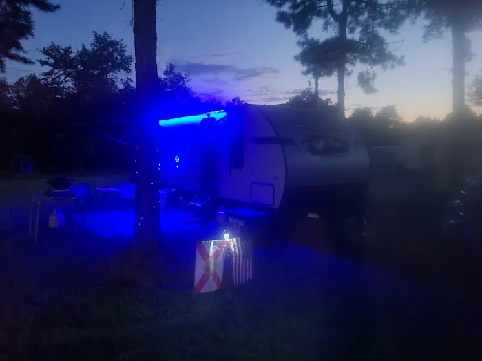 Local 215 RV Park Picture 1