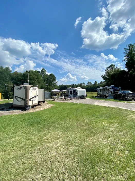 Made in the Shade RV Park and Campground Picture 5