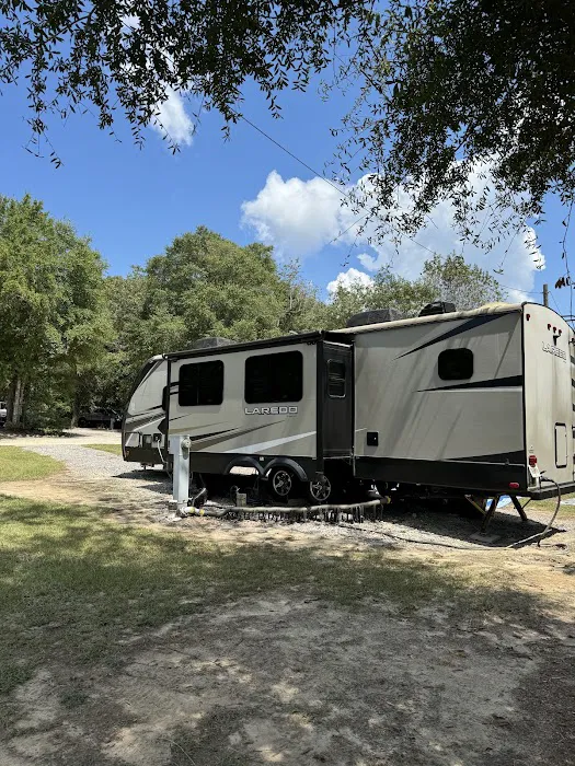 Made in the Shade RV Park and Campground Picture 7