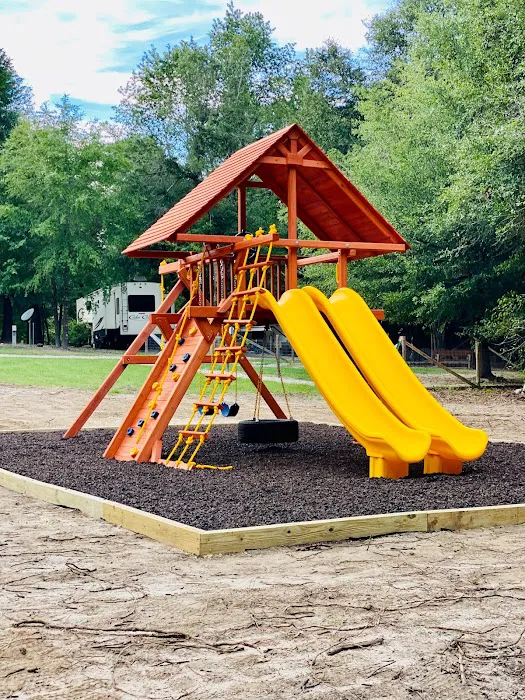 Made in the Shade RV Park and Campground Picture 6