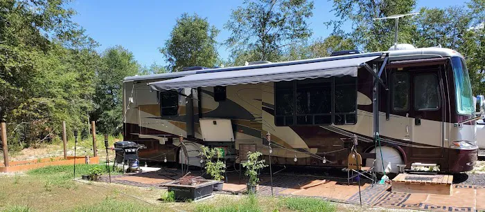 L & S RV Park Picture 4