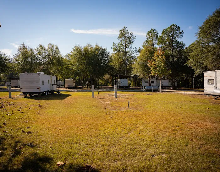Dogwood RV Park Picture 6