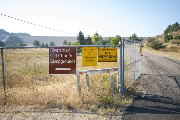 Riverside Campground Picture 1