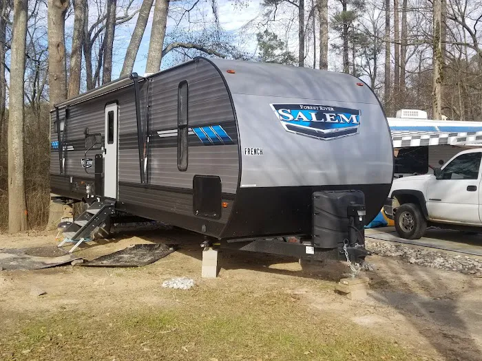 Sweetwater Creek RV Reserve Picture 5