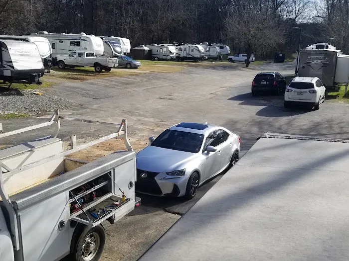 Sweetwater Creek RV Reserve Picture 4