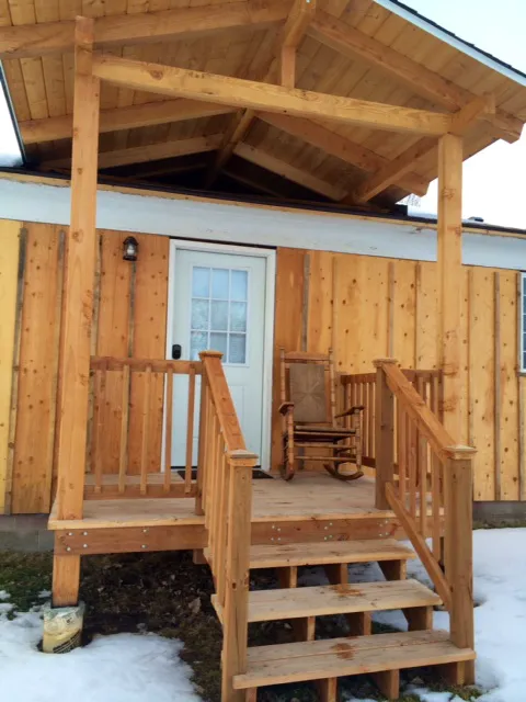 Lazy R Campground & Cabins Picture 5