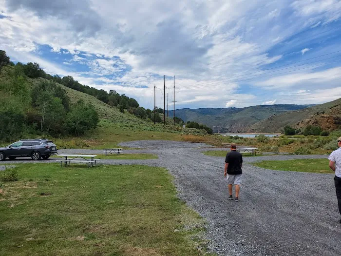 Francis Cove Campground Picture 4