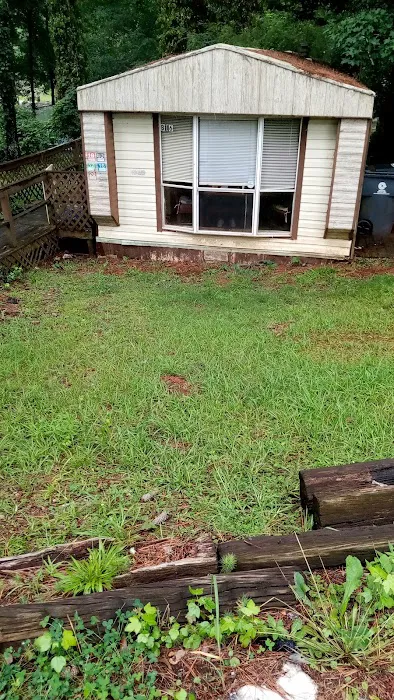 Melrose Mobile Home Park Picture 10