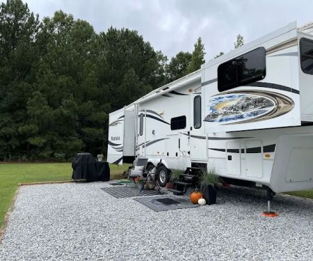 La Costa Mobile Home And RV Park