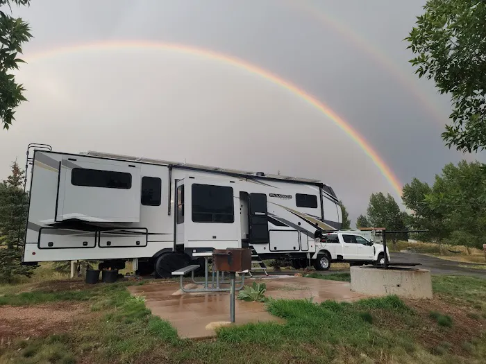 Hailstone Campground Picture 4