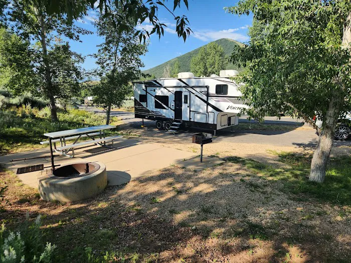 Hailstone Campground Picture 1