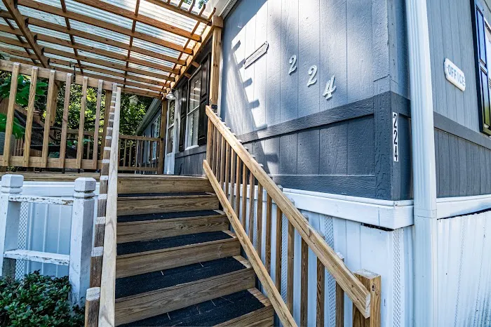 Lithia Springs Estates Picture 6