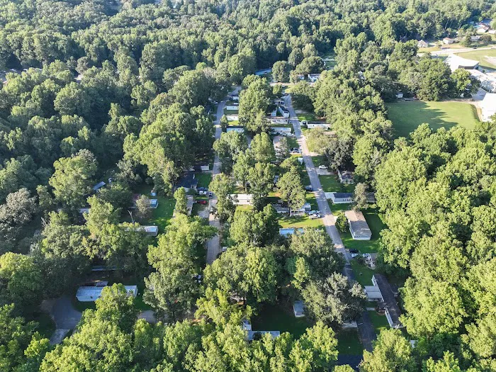 Lithia Springs Estates Picture 9