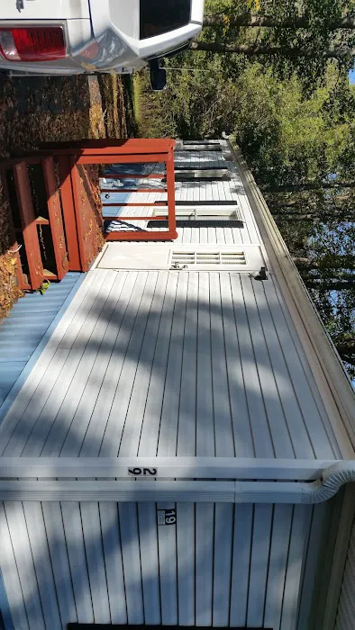 Lithia Mobile Home Park Picture 4