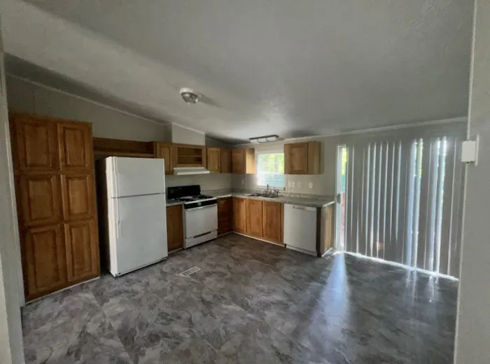 Arbor Village Picture 4