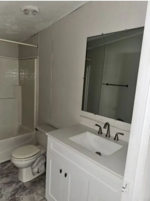 Arbor Village Picture 6