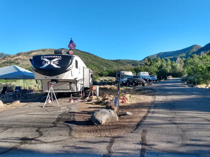 Pine Creek Campground Picture 4