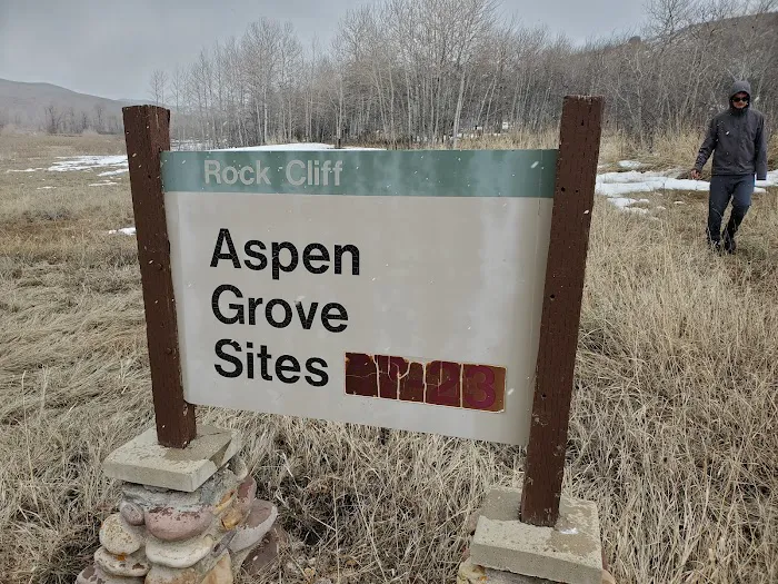 Rock Cliff Campground Picture 2