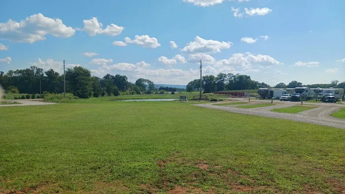 Pelham RV Park Picture 2