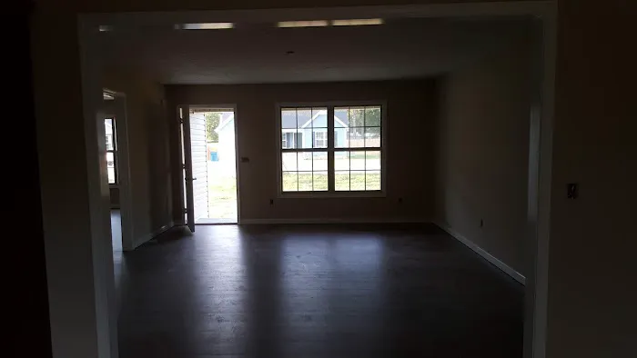 Stacey Ann's Mobile Home Park Picture 2