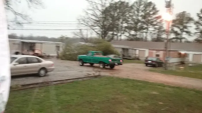 Stacey Ann's Mobile Home Park Picture 6