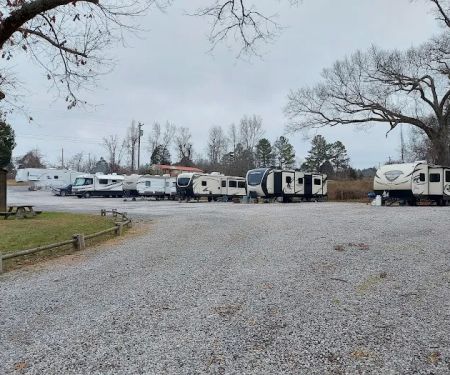 Three Oaks RV Park
