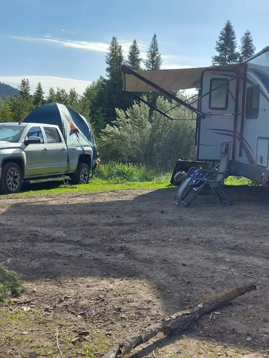 North Willow Campground Picture 7