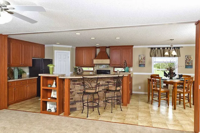 Palmetto Woods Picture 4