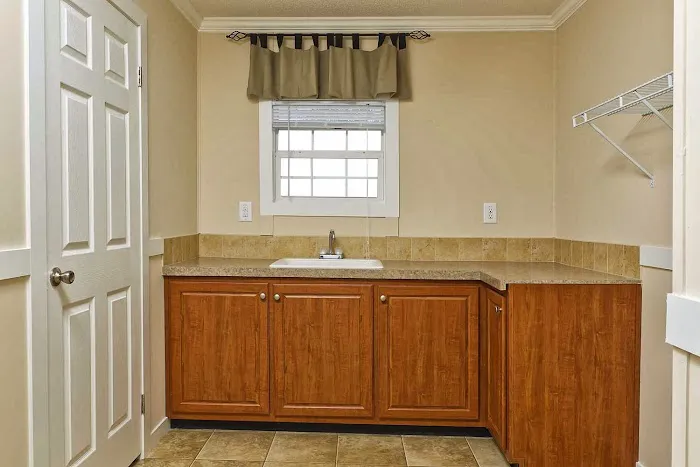 Palmetto Woods Picture 5