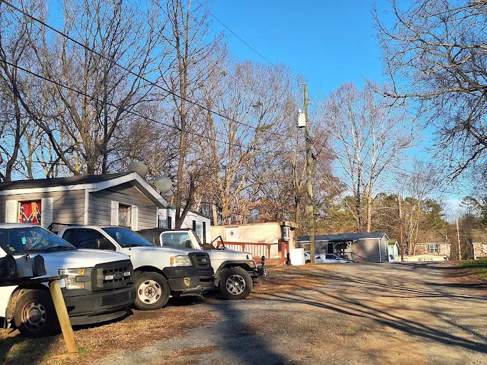 South Main Mobile Home Park Picture 3